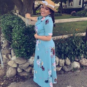 ‼️BEAUTIFUL FLORAL MAXI DRESS‼️